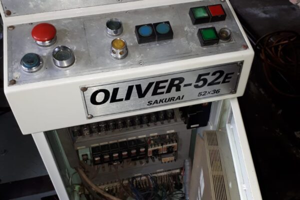 sakurai-oliver-52e